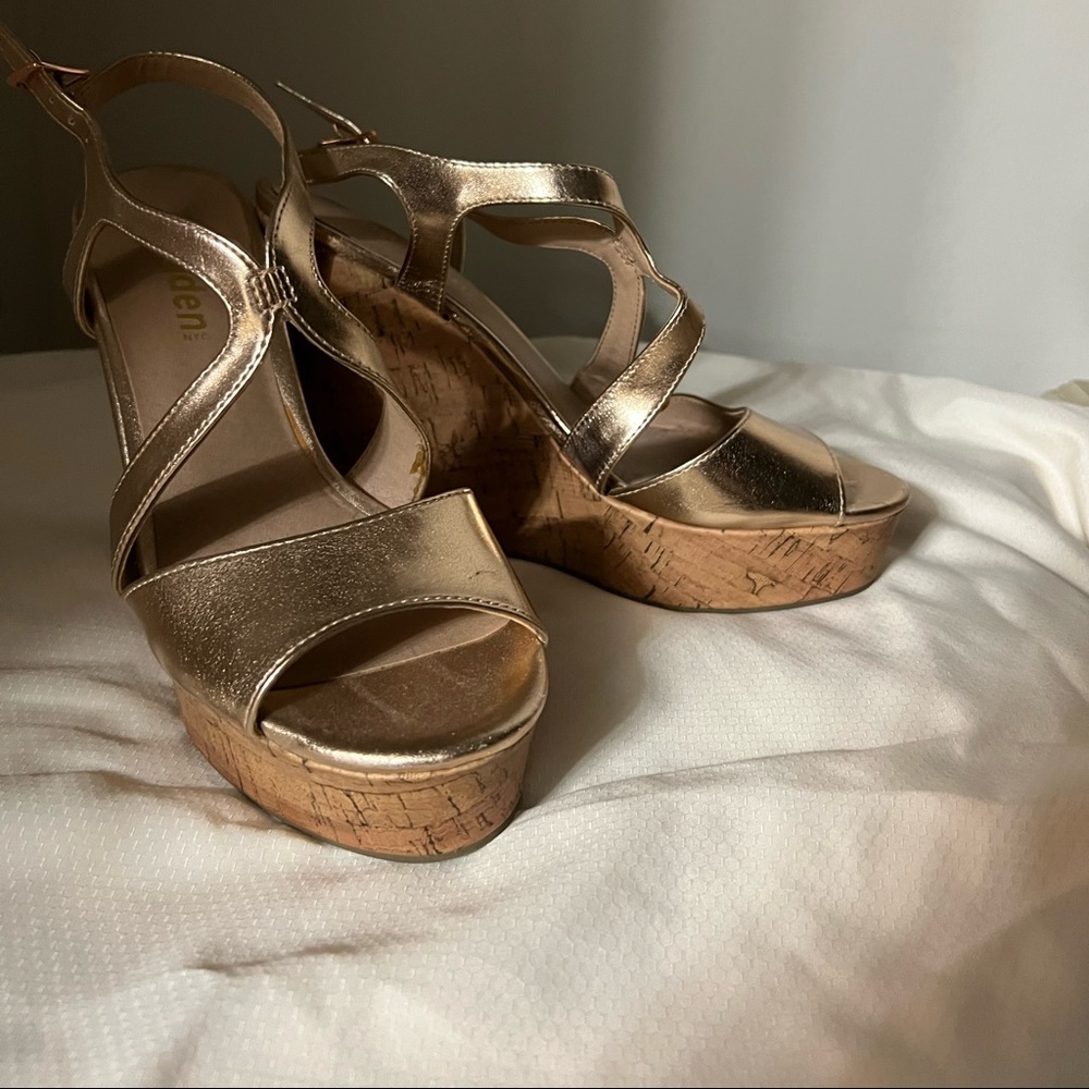 Madden NYC -Gold/Copper Cork Wedge